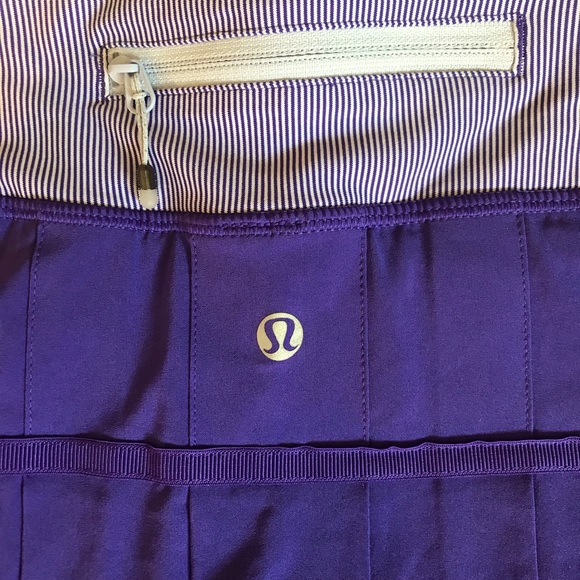 Lululemon Run Pace Setter Skirt/Shorts Bruised Berry Wee Stripe Women’s SZ 4 R - Picture 3 of 15